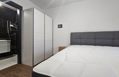 Neue Wohnung, voll möbliert, in der Nähe von Poreč 4